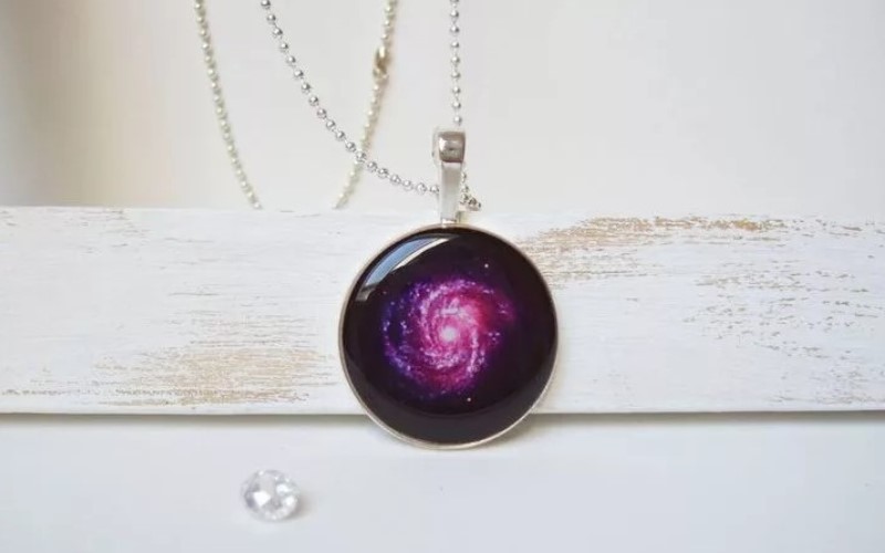 Pendant with space inside
