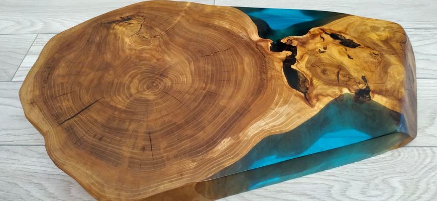 Wood and epoxy resin